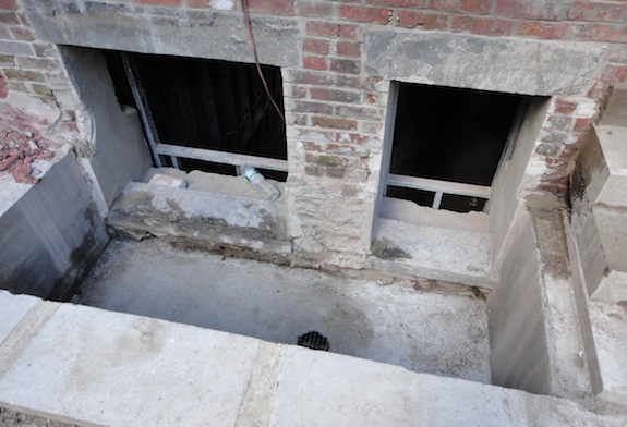 New concrete lightwell with drain