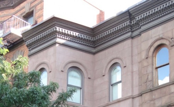 gray-brown cornice