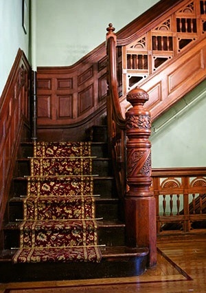 Harlem brownstone stairs on house tour